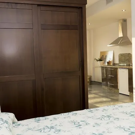 Turisticos Califal Апартаменты