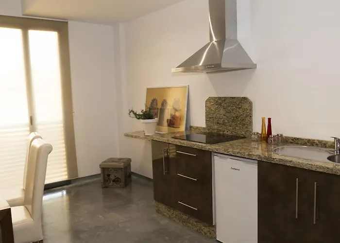 Turisticos Califal *